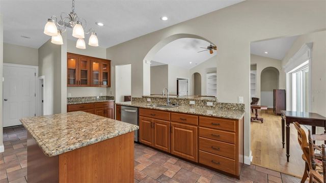 143 SHANNON OAKS DRIVE, Lakeland, FL 33813