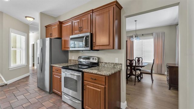 143 SHANNON OAKS DRIVE, Lakeland, FL 33813