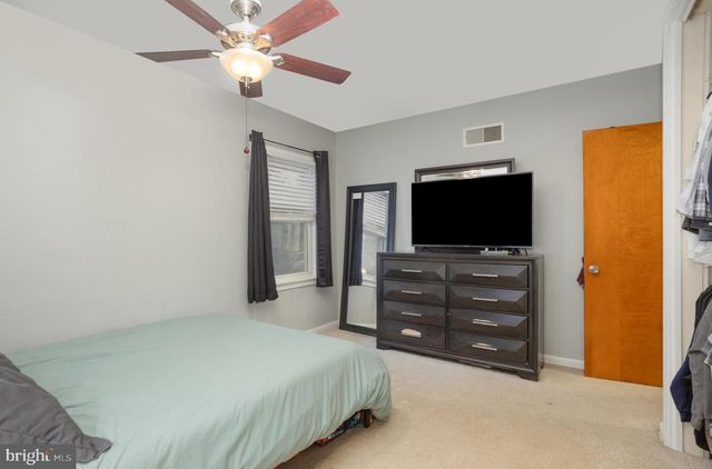 105 N WATERFORD AVE, Marietta, PA 17547