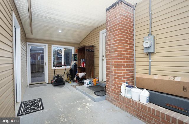 105 N WATERFORD AVE, Marietta, PA 17547