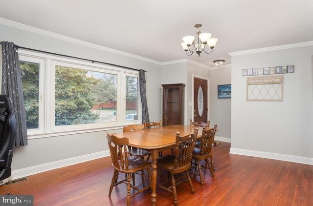 105 N WATERFORD AVE, Marietta, PA 17547