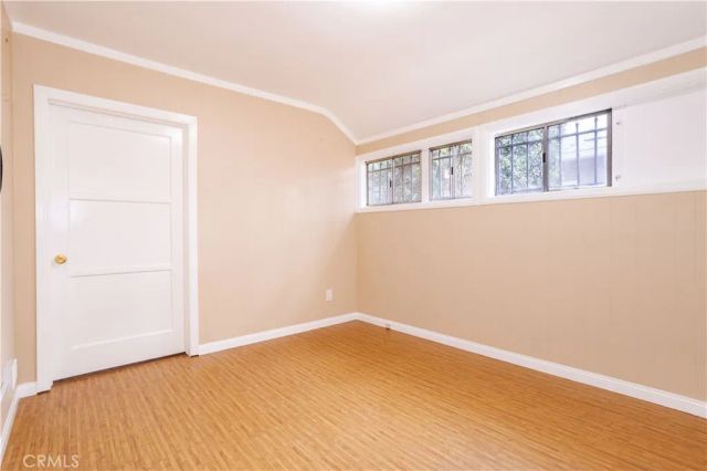 17347 Sherman Way, Van Nuys, CA 91406