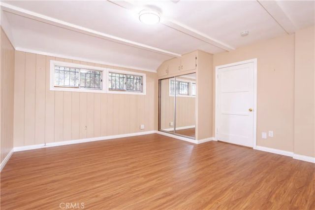 17347 Sherman Way, Van Nuys, CA 91406