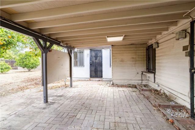 17347 Sherman Way, Van Nuys, CA 91406