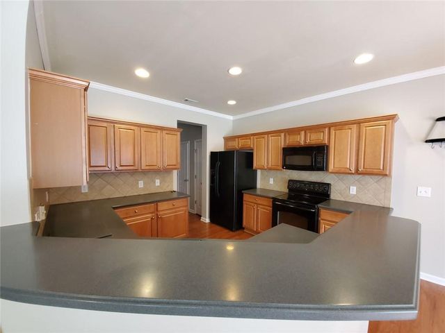 225 Brookhaven Court, Acworth, GA 30102