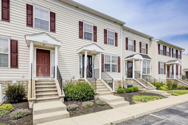 7022 Gallant Fox Drive, 12, New Albany, OH 43054