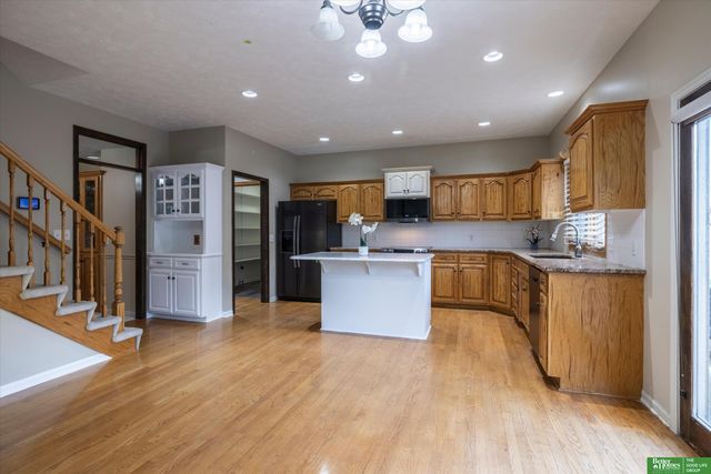 4321 N 159 Avenue, Omaha, NE 68116