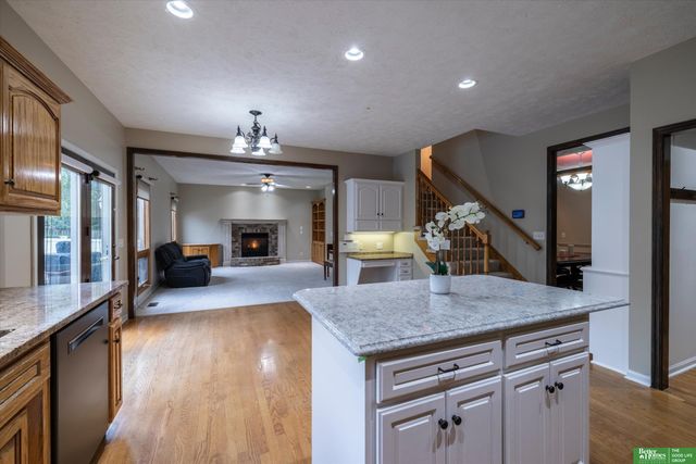 4321 N 159 Avenue, Omaha, NE 68116