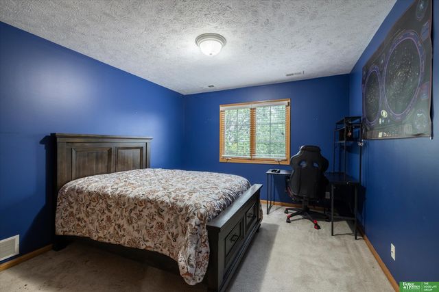 4321 N 159 Avenue, Omaha, NE 68116