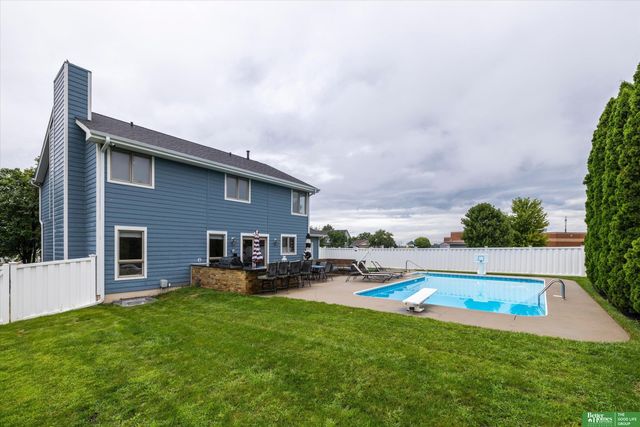 4321 N 159 Avenue, Omaha, NE 68116