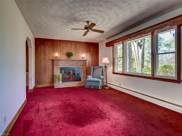 1672 Tautog RD, Suffolk, VA 23433