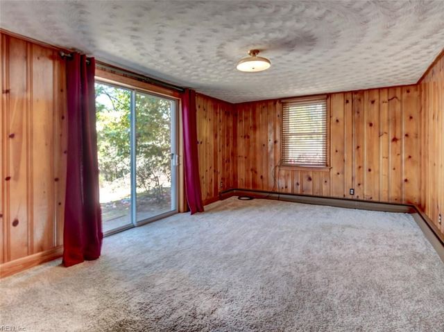 1672 Tautog RD, Suffolk, VA 23433