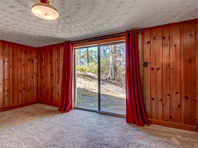 1672 Tautog RD, Suffolk, VA 23433