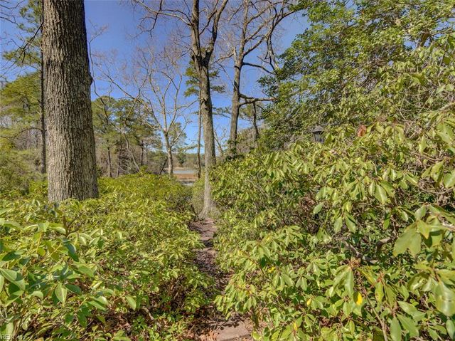 1672 Tautog RD, Suffolk, VA 23433