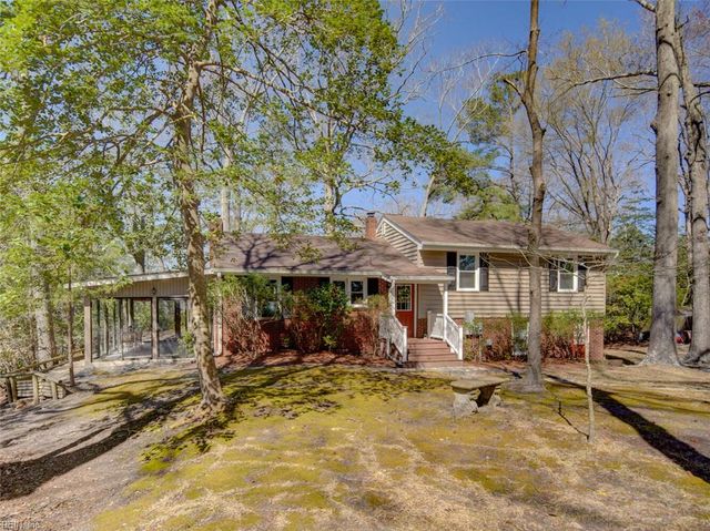 1672 Tautog RD, Suffolk, VA 23433