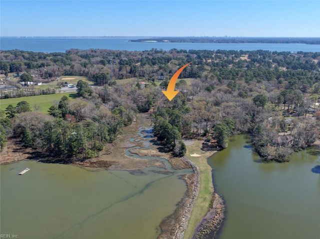 1672 Tautog RD, Suffolk, VA 23433