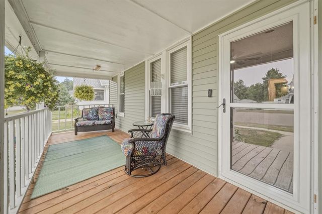 1619 Garfield Avenue, Altoona, WI 54720