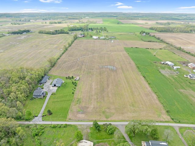 5583 Township Road 212 5583 Township Road 212, Bellefontaine, OH 43311
