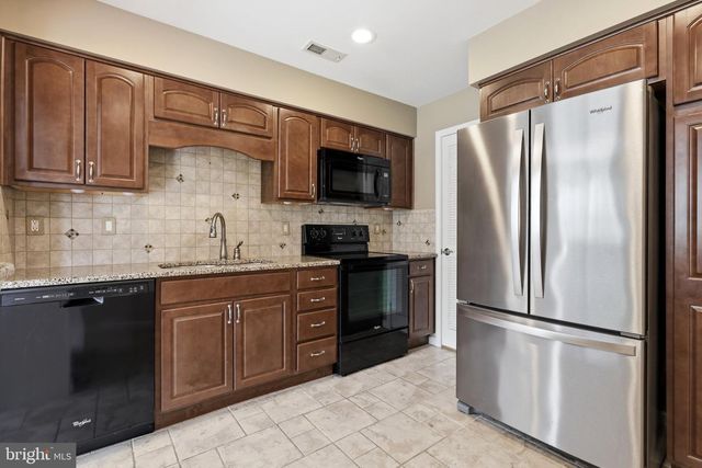 1211 DENBY CT, Quakertown, PA 18951