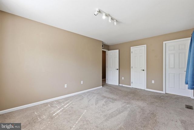1211 DENBY CT, Quakertown, PA 18951
