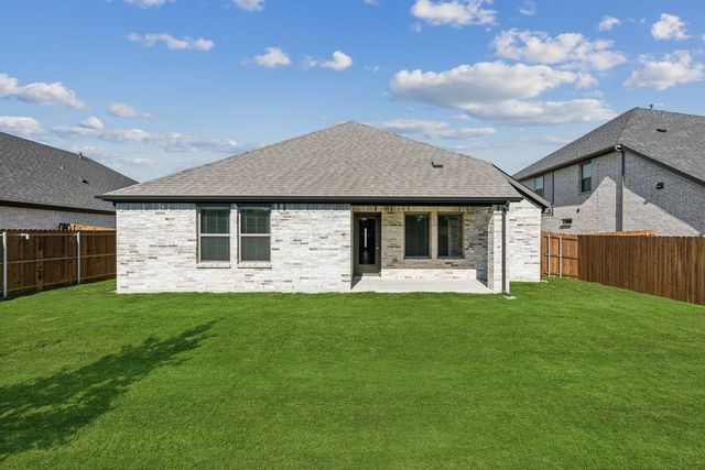 437 Hundred Acre Drive, Waxahachie, TX 75165