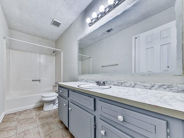427 Way Bridge Court NE, Kennesaw, GA 30144