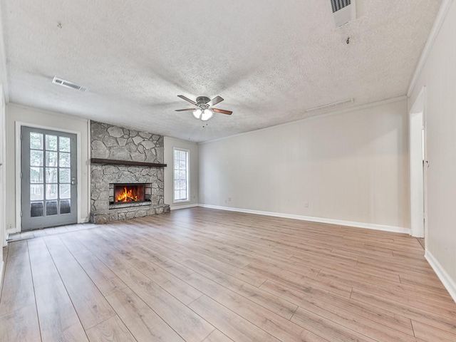 427 Way Bridge Court NE, Kennesaw, GA 30144