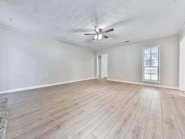 427 Way Bridge Court NE, Kennesaw, GA 30144