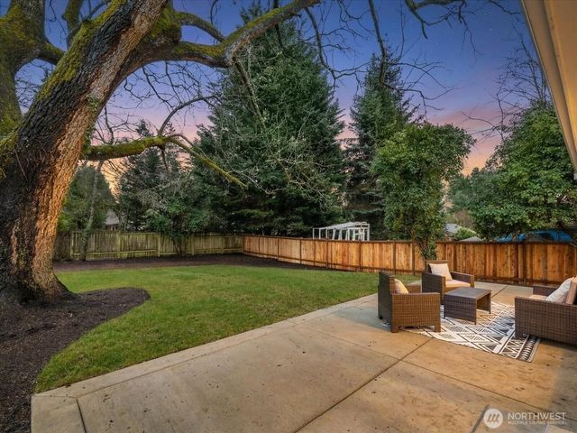 15544 30th Avenue NE, Shoreline, WA 98155