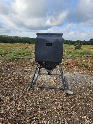 1000 J S Murry Ranch Rd, Carta Valley, TX 78840