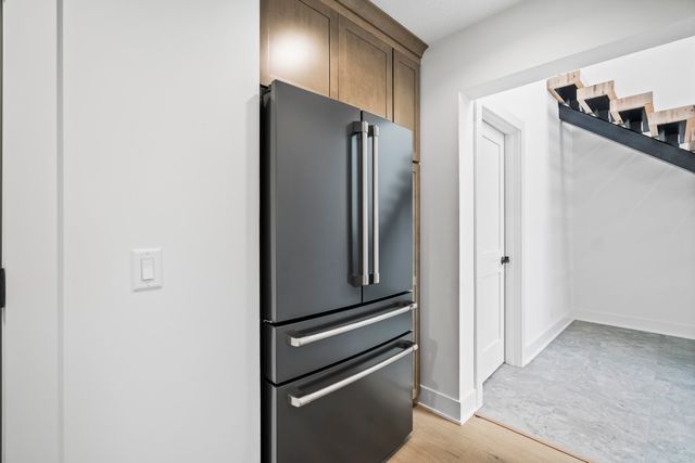 10191 Peninsula Drive, Traverse City, MI 49686