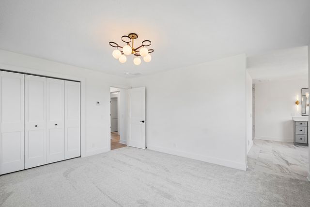 10191 Peninsula Drive, Traverse City, MI 49686