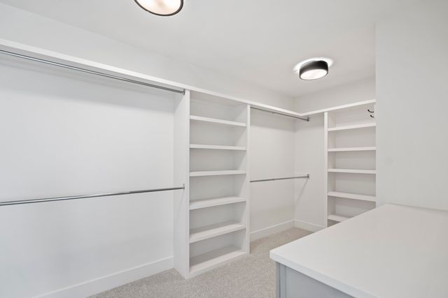 10191 Peninsula Drive, Traverse City, MI 49686