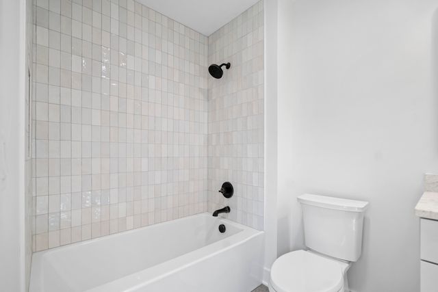 10191 Peninsula Drive, Traverse City, MI 49686