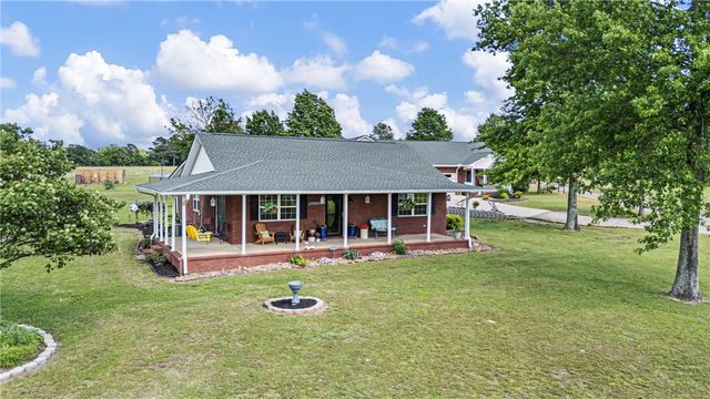 110 Ike Lane, Russellville, AR 72802