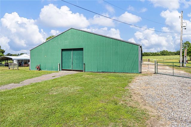 110 Ike Lane, Russellville, AR 72802