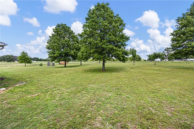 110 Ike Lane, Russellville, AR 72802