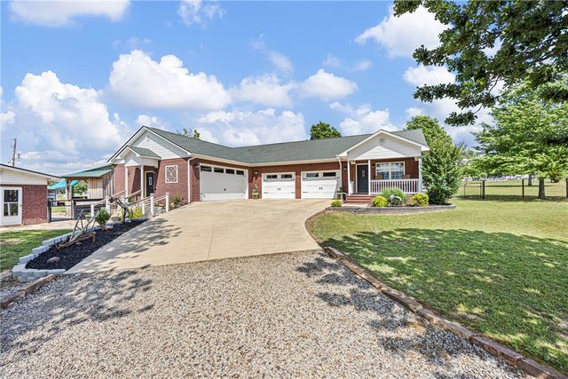 110 Ike Lane, Russellville, AR 72802