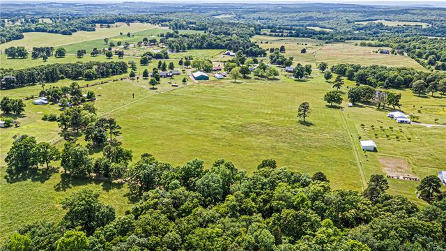 110 Ike Lane, Russellville, AR 72802