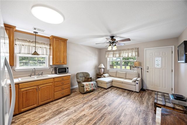 110 Ike Lane, Russellville, AR 72802