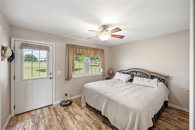 110 Ike Lane, Russellville, AR 72802