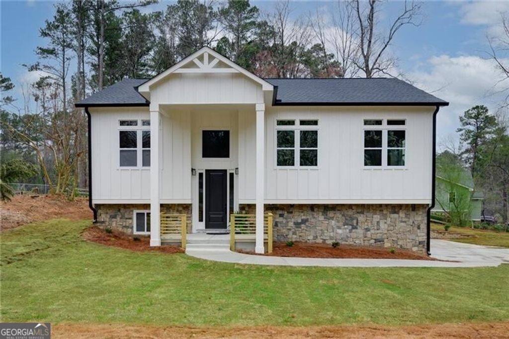 2295 Brandon Court, Marietta, GA 30066