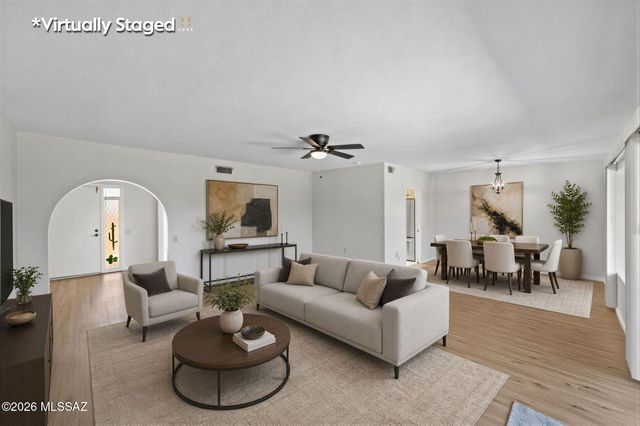 320 E Paseo Verde, Green Valley, AZ 85614