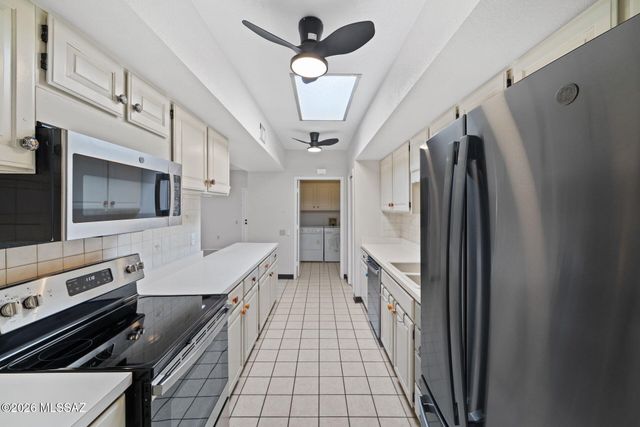 320 E Paseo Verde, Green Valley, AZ 85614