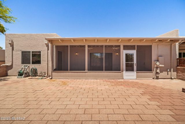320 E Paseo Verde, Green Valley, AZ 85614