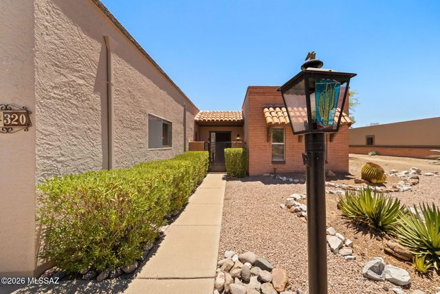 320 E Paseo Verde, Green Valley, AZ 85614