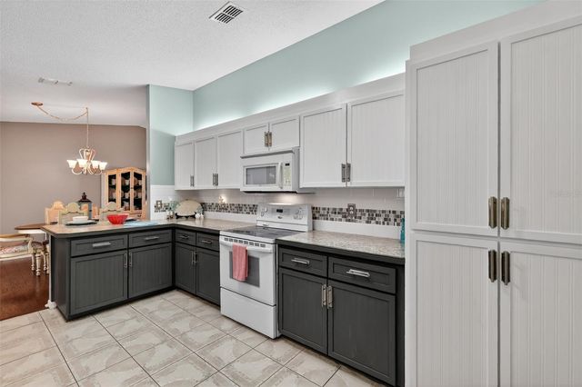 9750 SE 179TH PLACE, Summerfield, FL 34491