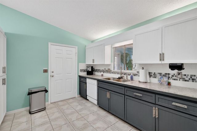 9750 SE 179TH PLACE, Summerfield, FL 34491