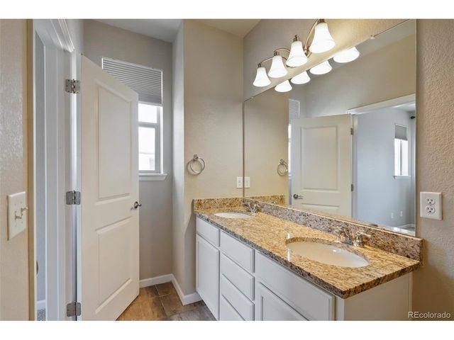 4260 E Warren Ave 1, Denver, CO 80222