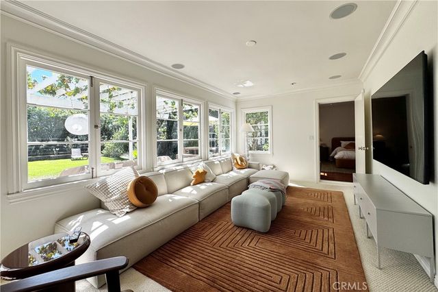 2850 Canterbury Road, San Marino, CA 91108